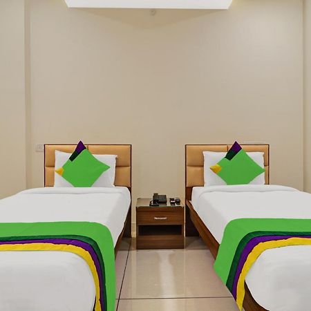 Hotel Treebo Virat Residency, Us Consulate Hyderabad Esterno foto